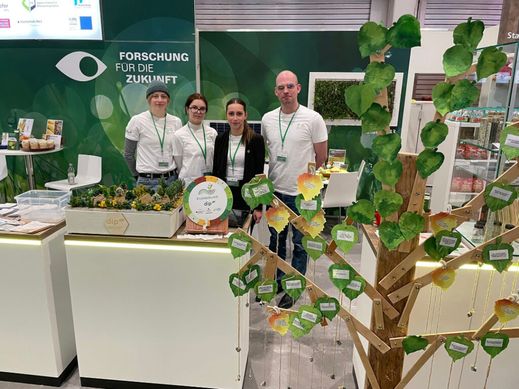 Grüne Woche 2026: DiP-FaiReSyst und DiP-SMART Agroforst am DiP-Stand