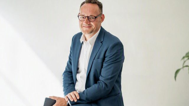 Portraitfoto Tino Haring